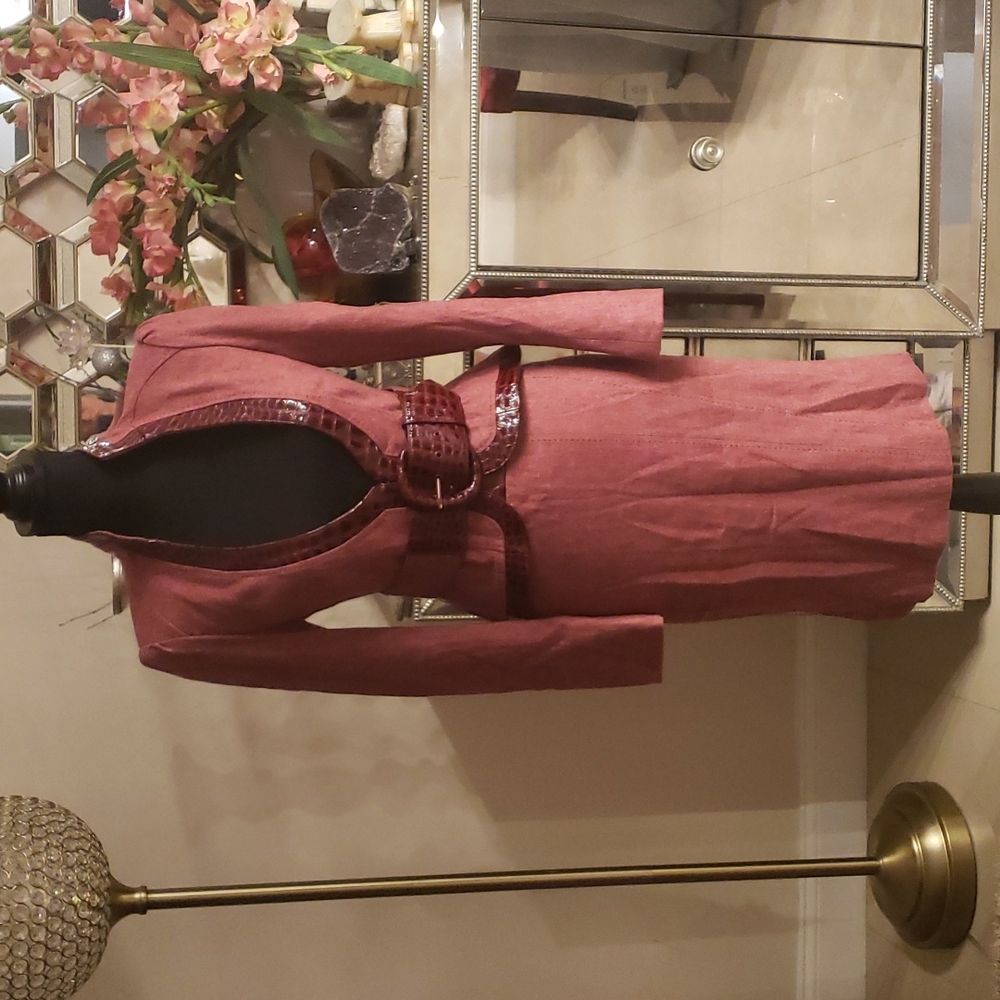 Bebe gorgeous wool set of jacket and skirt size 4 NWOT